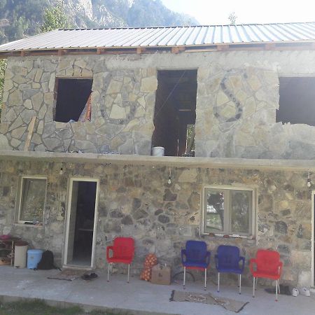 Guesthouse Arben Selimaj Bajram Curri Eksteriør billede
