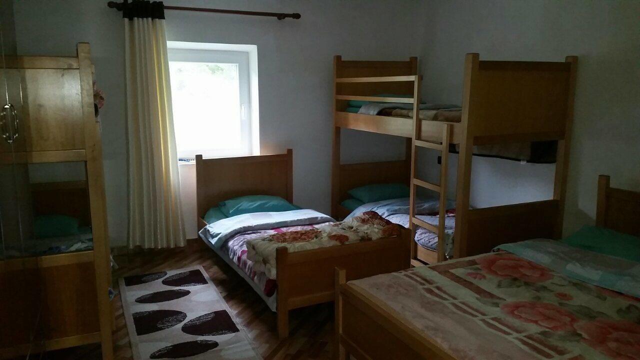 Guesthouse Arben Selimaj Bajram Curri Eksteriør billede